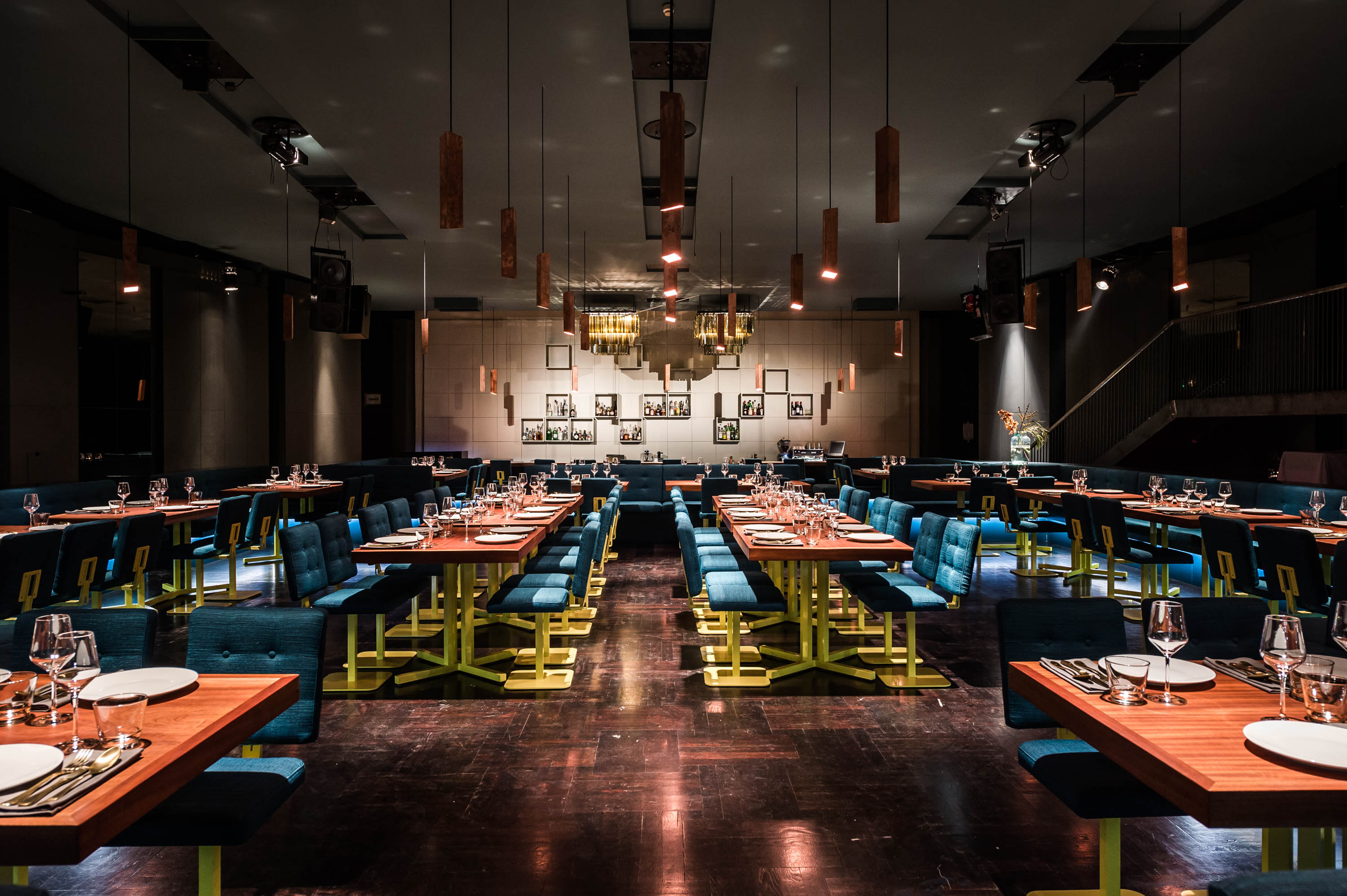 CRACKERS / doku.vent